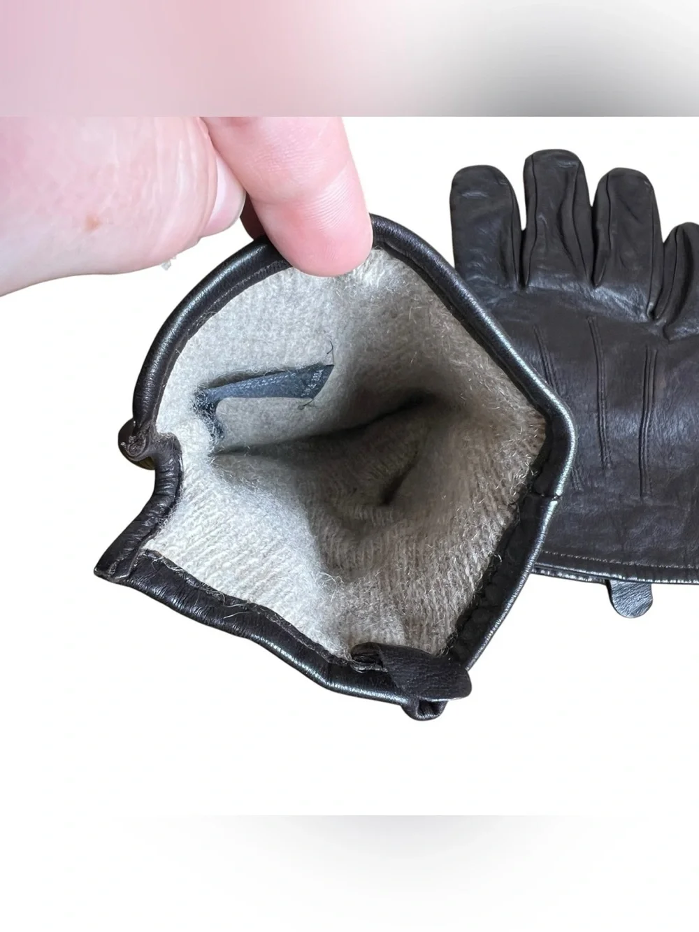 Leather Gloves Cashmere Lined Women’s Dark Brown Size Medium Short Length Soft